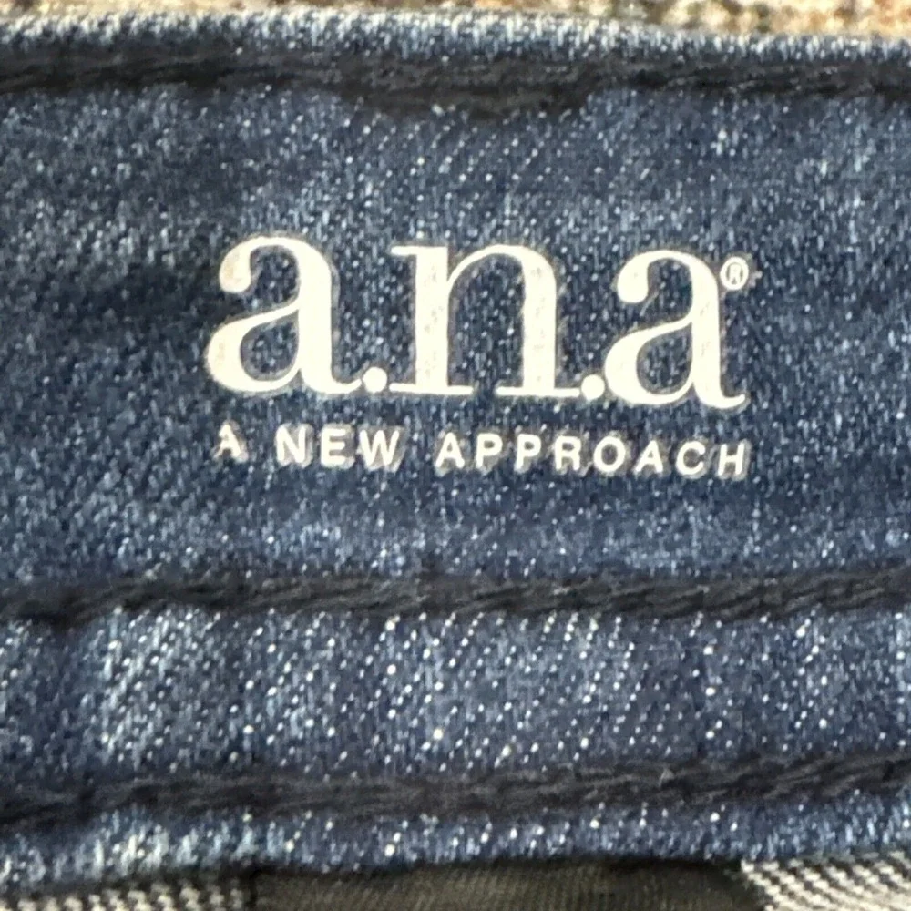 A.N.A Womens Jeans 28/6 Blue Straight Mid Rise Medium Wash Denim Solid 5 Pockets
